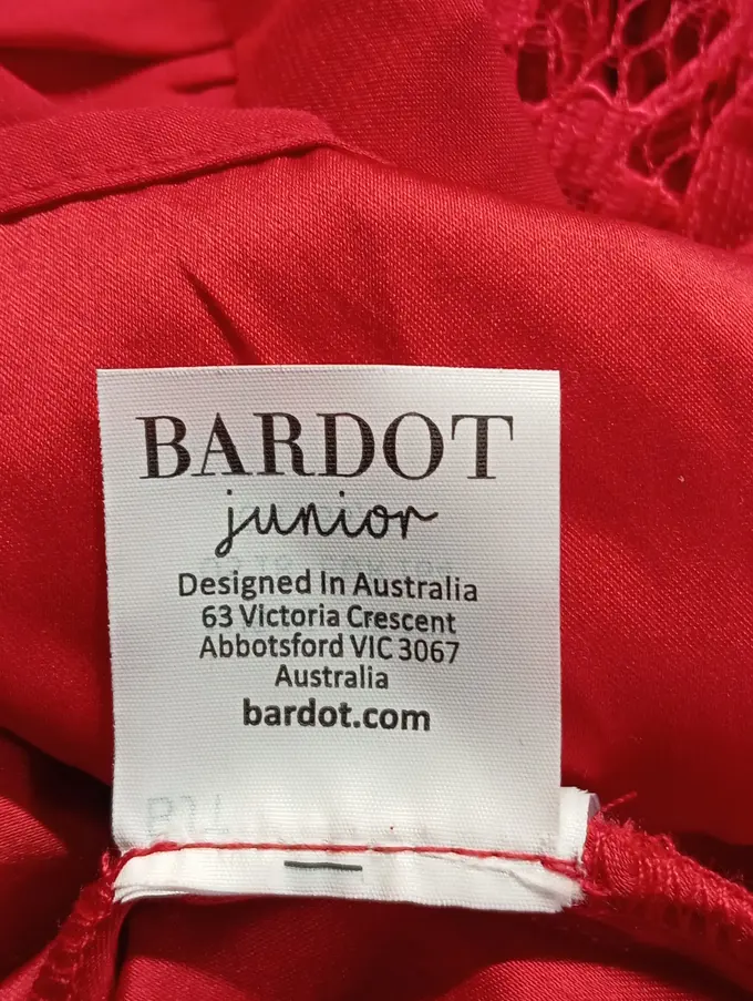 BARDOT Spitzenkleid Bild 5