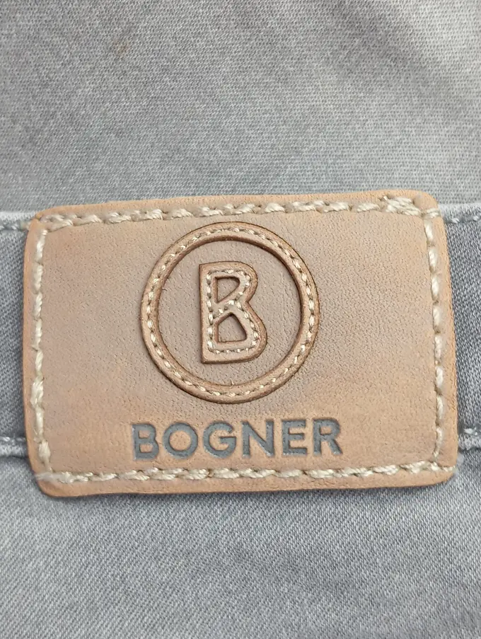 BOGNER Jeans Straight Leg Bild 3