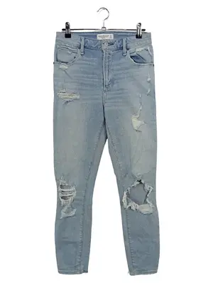 ABERCROMBIE & FITCH Destroyed Jeans