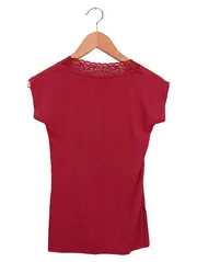 Vorschaubild 2 von Damen T-Shirt Rot Gr. 38/M Casual Basic mit Spitze V-Ausschnitt