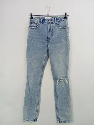 ABERCROMBIE & FITCH High Waist Jeans
