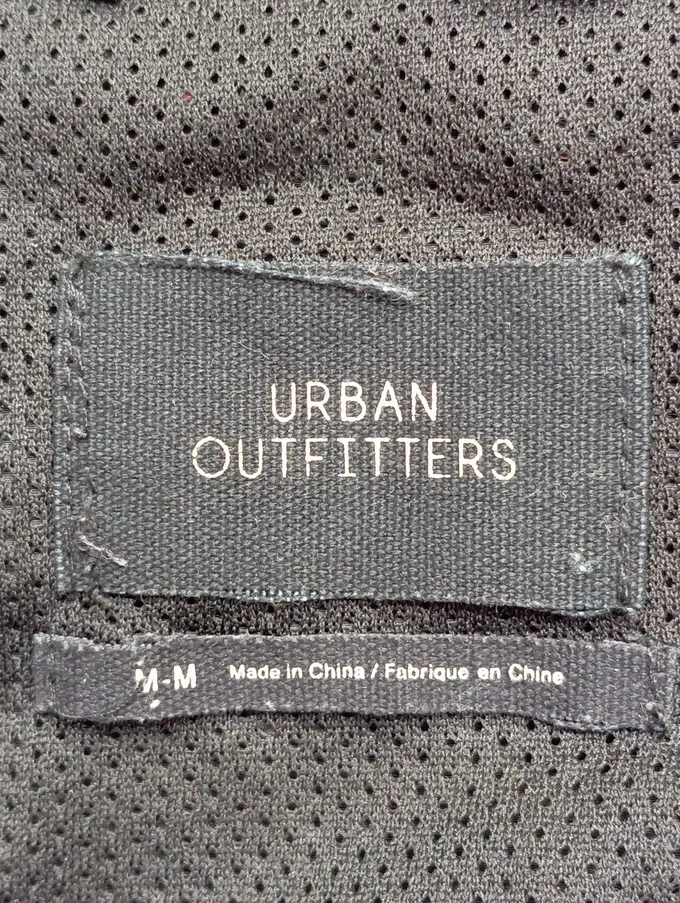 URBAN OUTFITTERS Outdoorjacke Bild 3