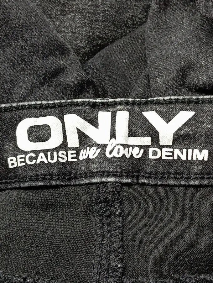 ONLY Destroyed Jeans Bild 3