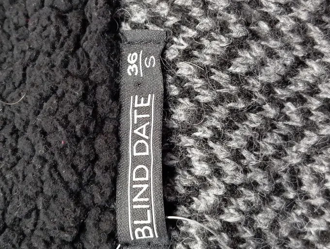 BLIND DATE Strickjacke Bild 3