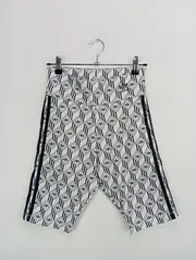 Vorschaubild 1 von Damen Sport Shorts Gr. 34/XS Weiß Logo-Print Sportlich