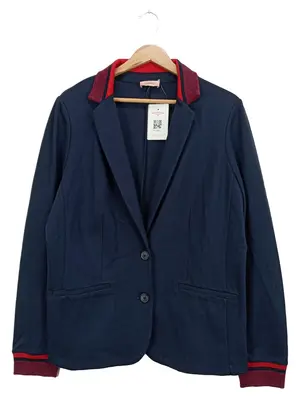TRIANGLE Blazer