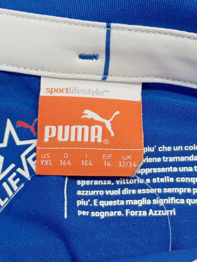 PUMA Fußball Trikot Bild 3